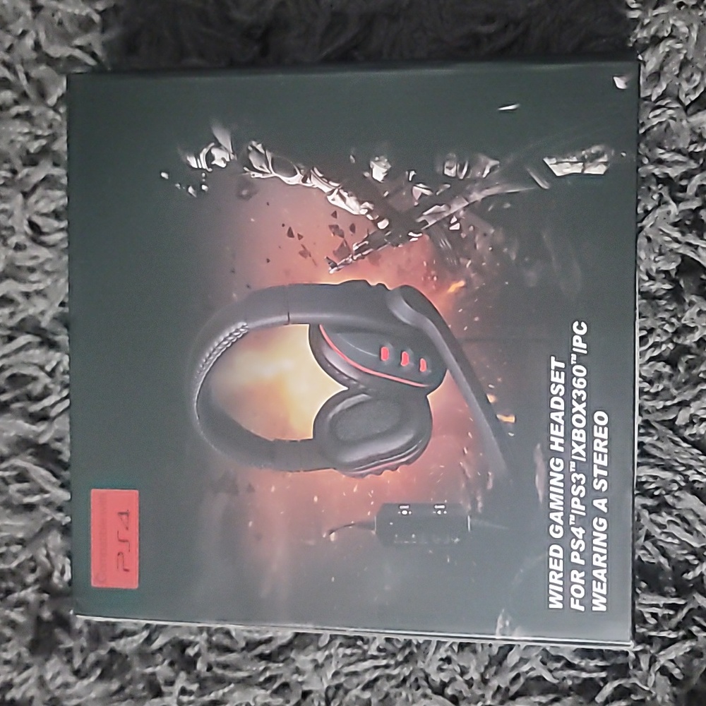 🎮NIB Wired Gaming Headset🎮